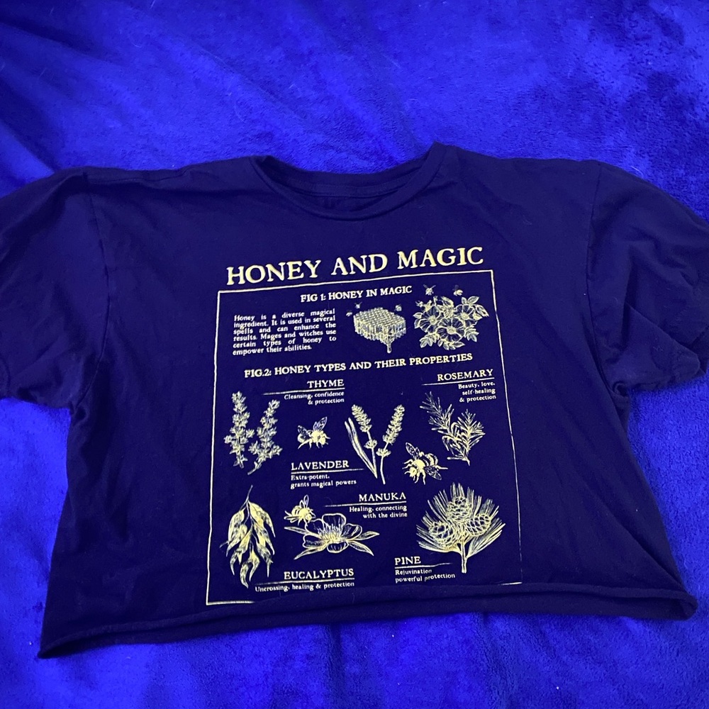 Large Black Crop Top “Honey and Magic”
